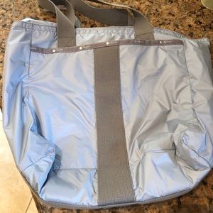 Le Sportsac travel tote